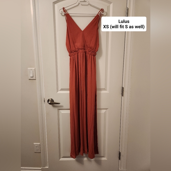 Dress (Lulu's) - Picture 1 of 1